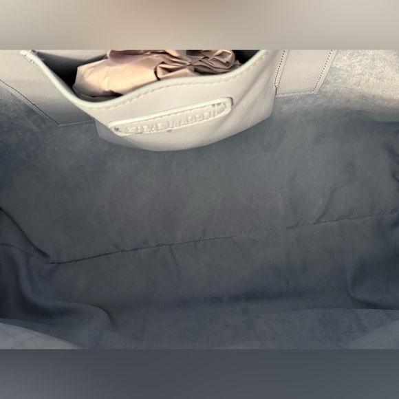 NWT Steve Madden BWEBBER-EL Light Blue Soft Faux Leather Tote w/Adjustable Strap - Picture 7 of 15